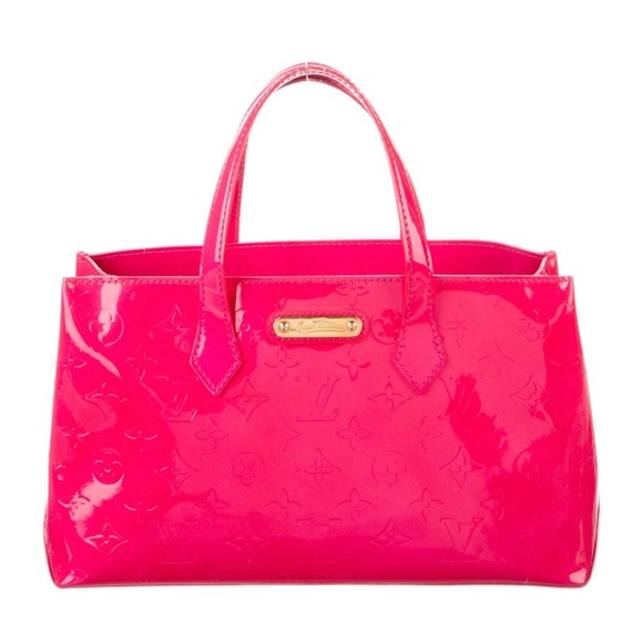 Louis Vuitton Handbags - 🩷Authentic Louis Vuitton Barbie Pink Vernis bag🩷